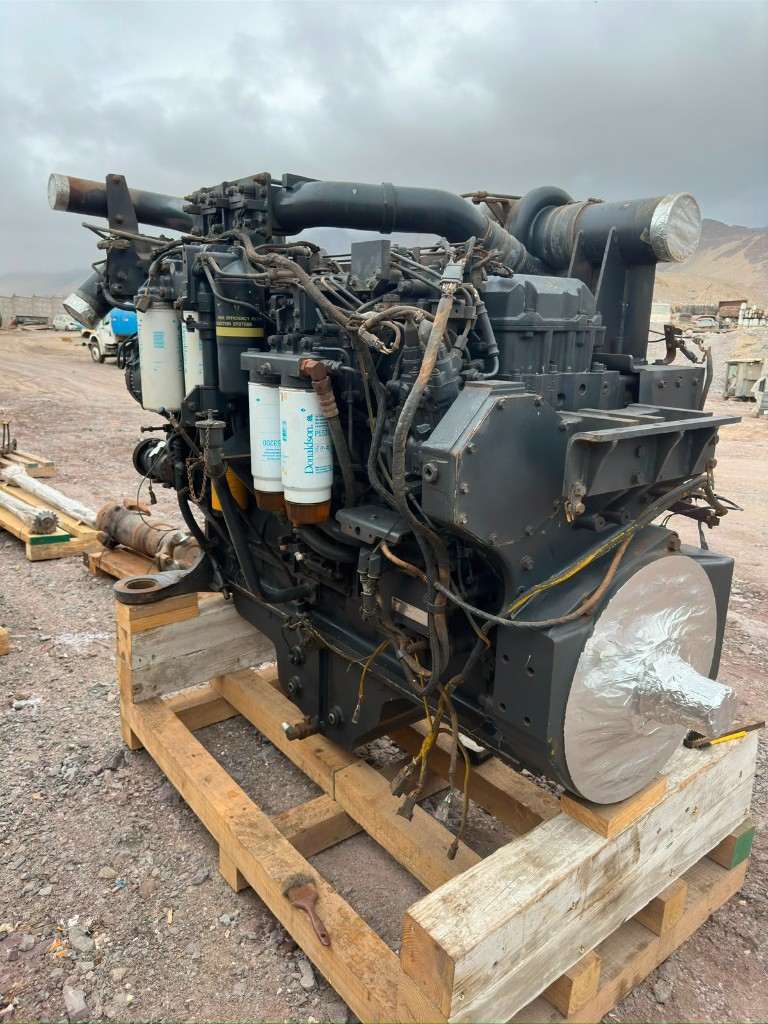 Motor Komatsu SAA6D170E-5